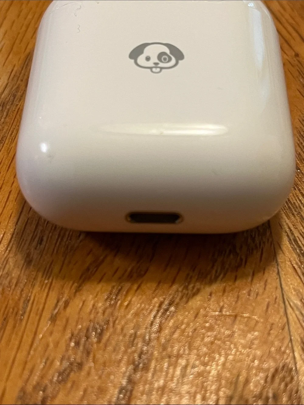 🎧 Apple AirPods (2nd Generation)